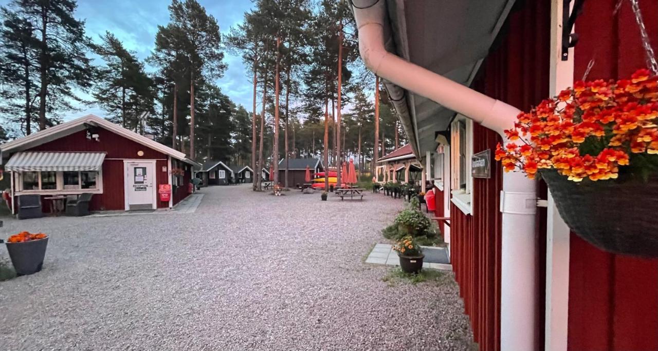 Hostel Hudiksvall Malnbaden Camping Exterior foto